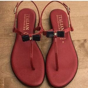 Red sandals with navy bow